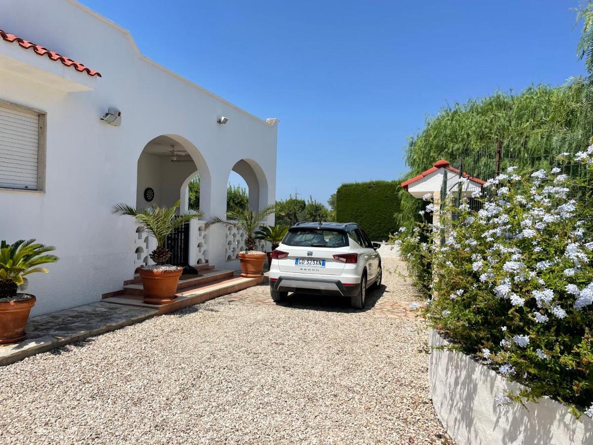 Villa Connie Serranova Экстерьер фото