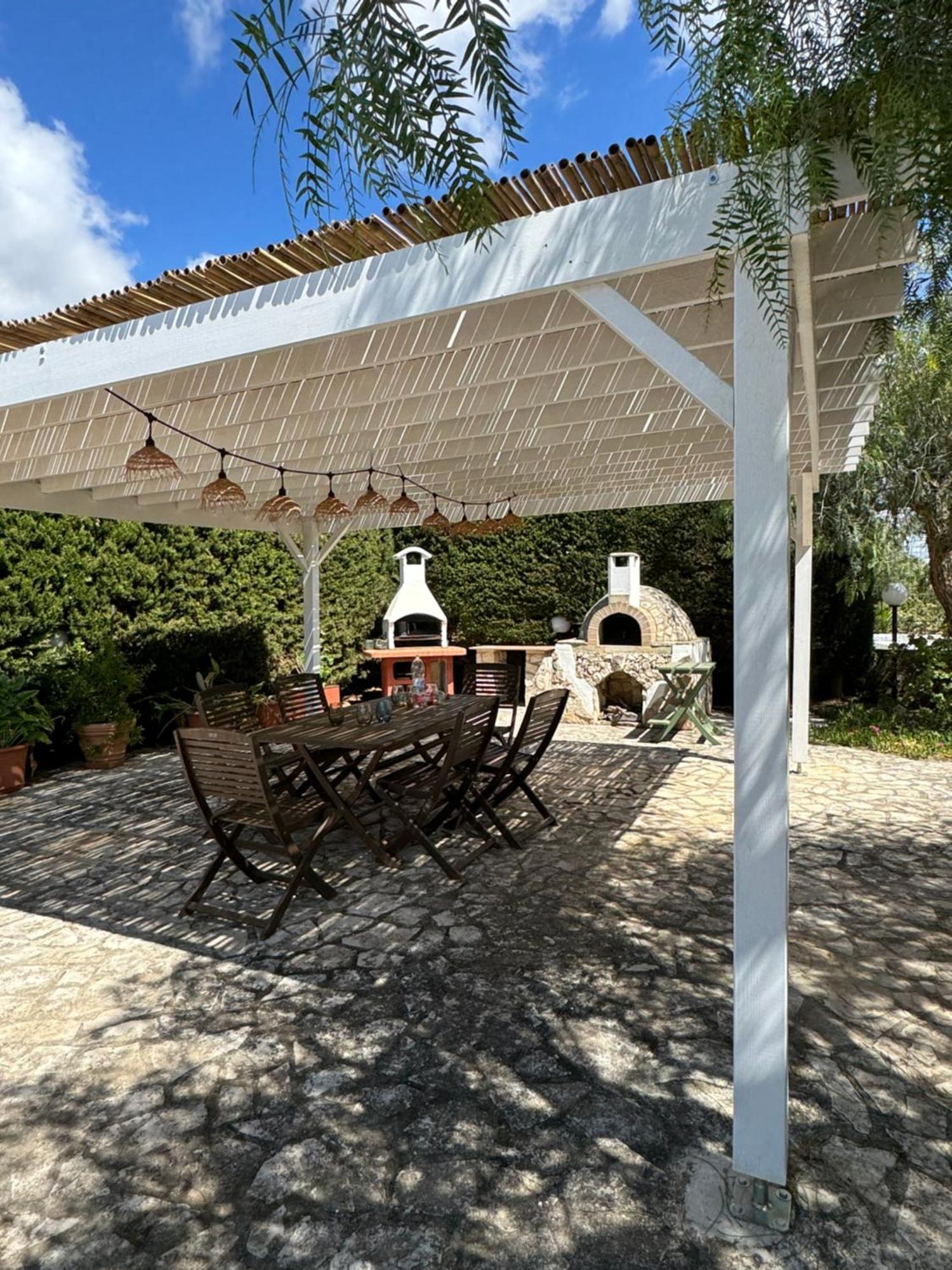 Villa Connie Serranova Экстерьер фото